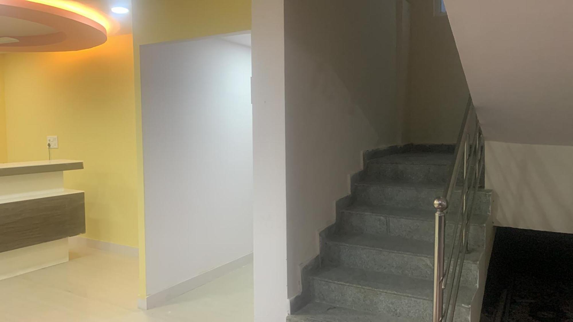 Homewood Suites Hyderabad Exterior foto