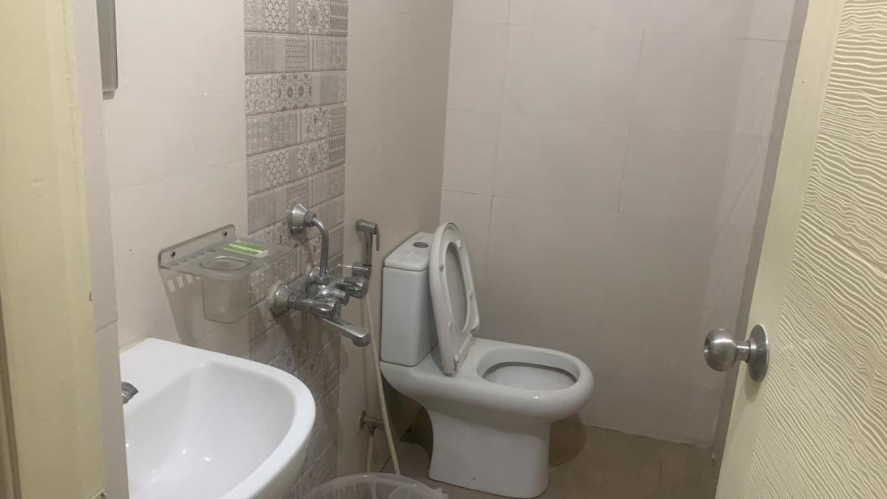 Homewood Suites Hyderabad Exterior foto